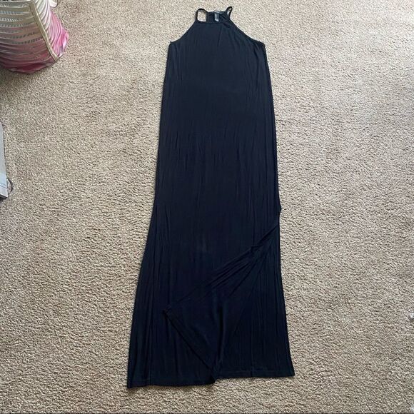 Black forever 21 maxi dress, small - Picture 3 of 10